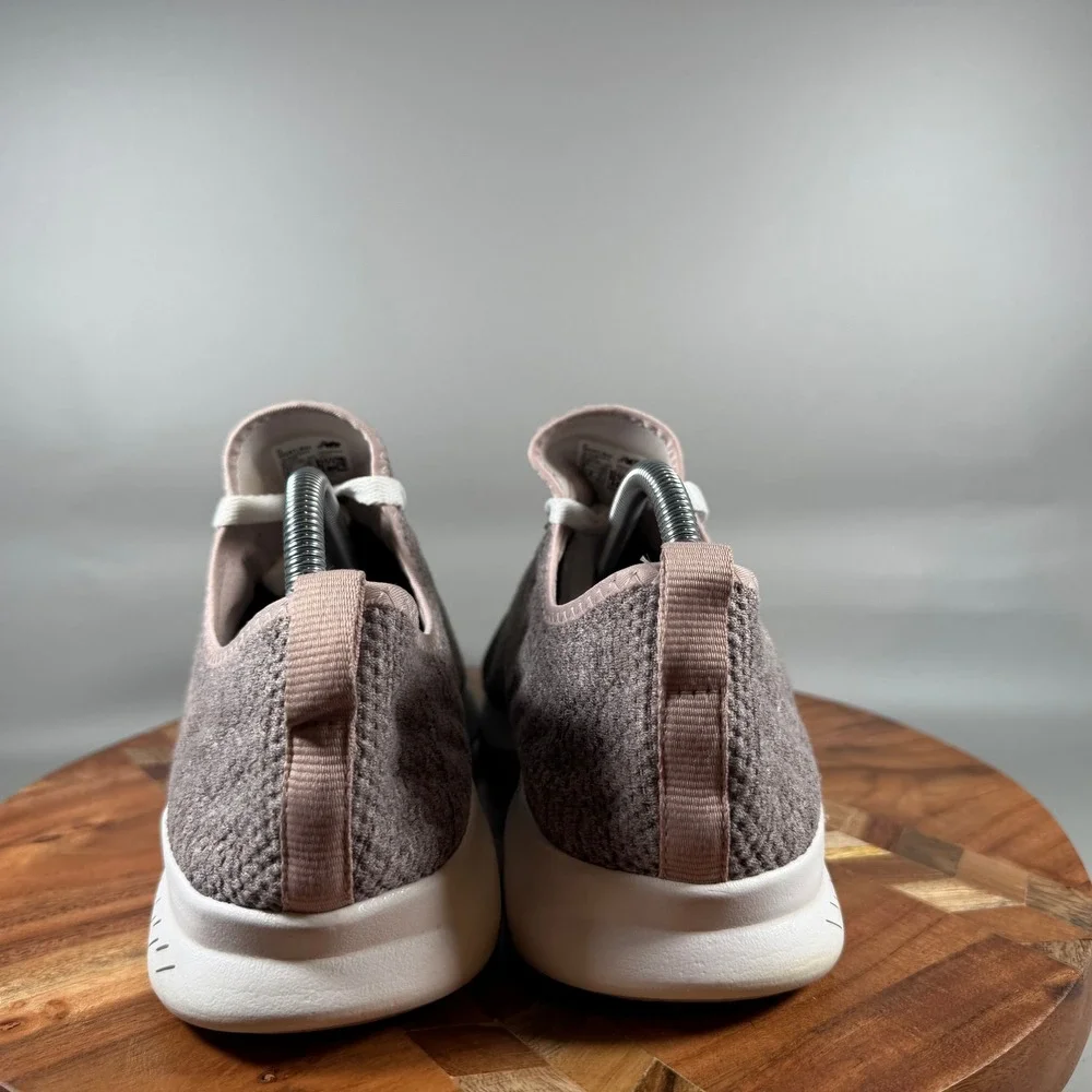 New Balance FuelCore Coast v4 Womens 10 Pink Grey Running Shoes WCSTLRH4